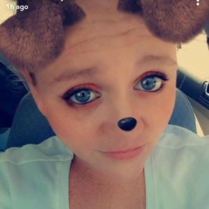 Meet your Posher, Rashelle